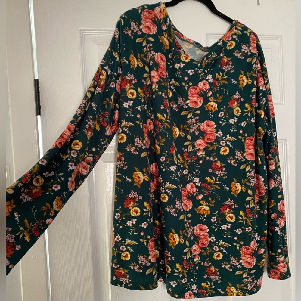 Agnes & Dora Crossover Sweater - Size XXXL